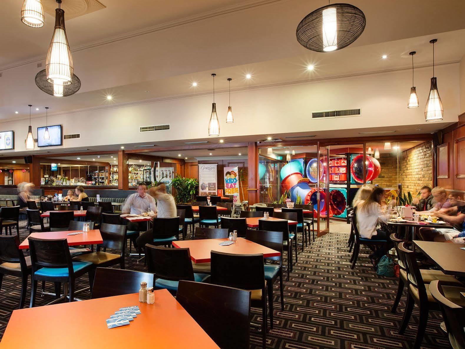 Nightcap At Blue Cattle Dog Hotel Rooty Hill Exterior photo